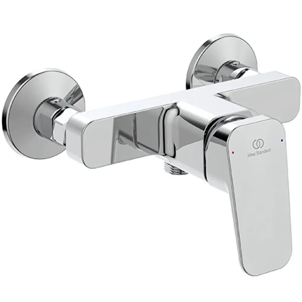 Wandmontierte Brausearmatur in glänzendem Chrom, ausgestattet mit einem Hebel und zwei Anschlüssen, hergestellt von Ideal Standard.